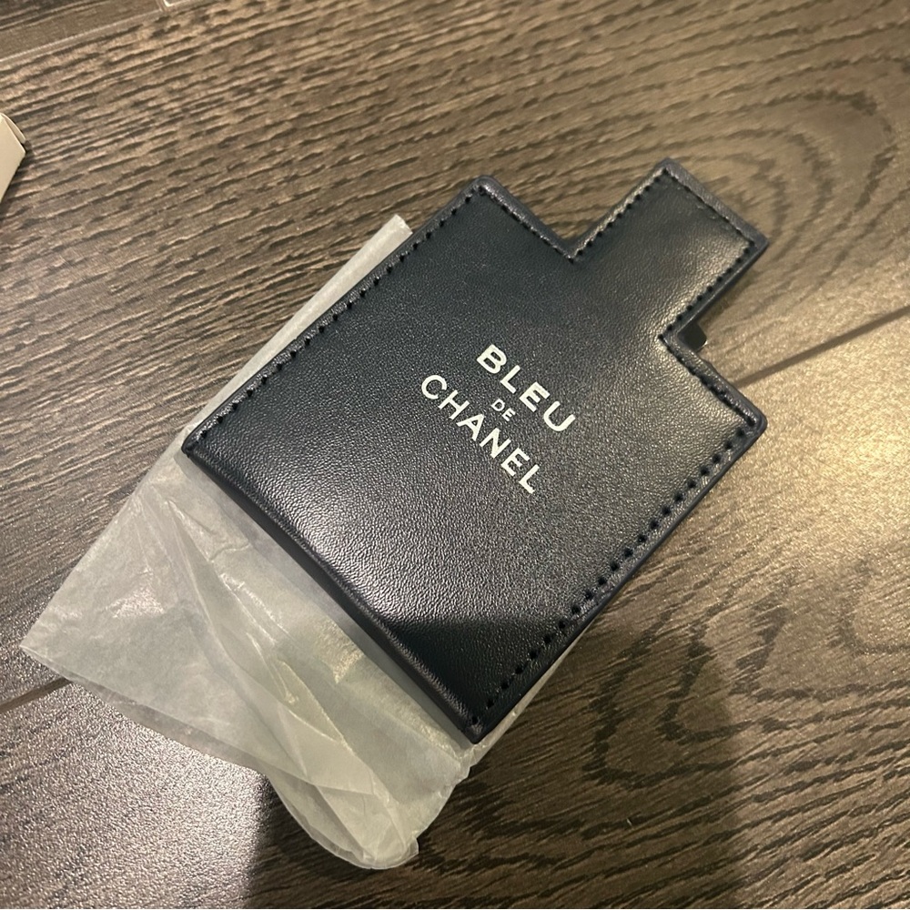 Chanel Beauty Cosmetics Gift Perfume Case